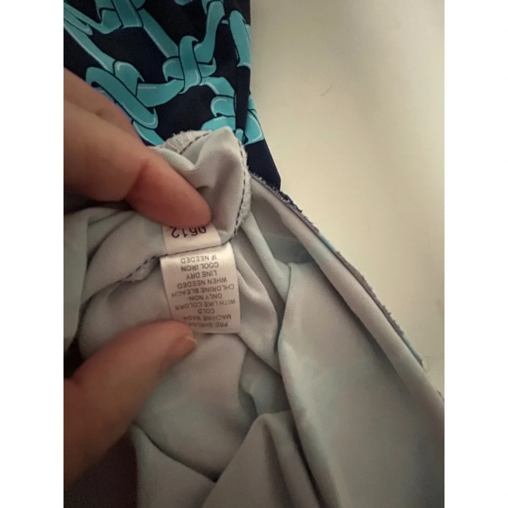 Lulu-B Navy Turquoise Geometric Link Print Sleeveless V-Neck Top Medium - Picture 5 of 5